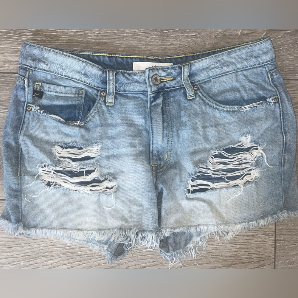 Kancan Women’s Denim Jean Shorts Distressed Light Wash Size 9/28 Frayed EUC